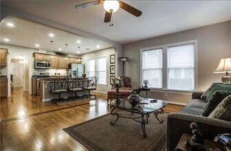 5307 Maple Springs Blvd in Dallas, TX - Building Photo - Building Photo