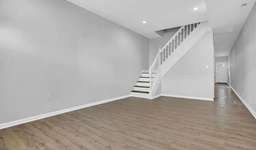 1951 W Fayette St in Baltimore, MD - Building Photo - Building Photo