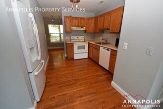 1605 Rockhold Rd in Edgewater, MD - Building Photo - Building Photo