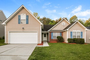 6825 Goldenwillow Dr in Charlotte, NC - Building Photo