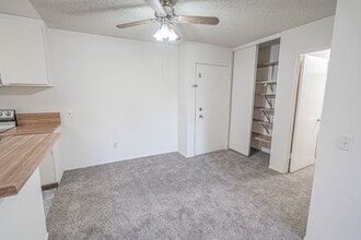 23515 Lyons Ave in Valencia, CA - Building Photo - Building Photo