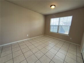 3706 SW Hansom Loop in Bentonville, AR - Building Photo - Building Photo