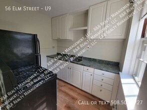 56 Elm St in Worcester, MA - Building Photo - Building Photo