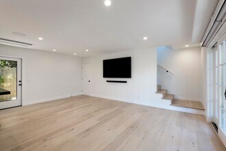 1323 Alta Vista Rd in Santa Barbara, CA - Building Photo - Building Photo