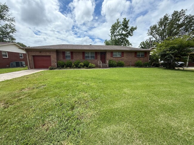 property at 1805 19th Ave SW