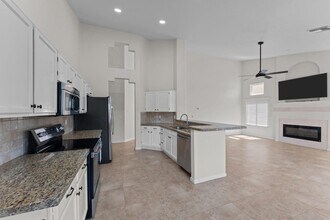 4423 E Vista Val Verde Dr in Cave Creek, AZ - Building Photo - Building Photo