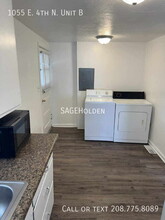 1055 E 4th N in Mountain Home, ID - Building Photo - Building Photo