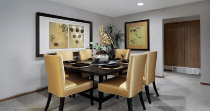 The Vanderbilt Apartments in Omaha, NE - Building Photo - Building Photo