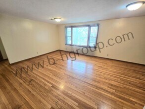 8059 27th Ave in Kenosha, WI - Foto de edificio - Building Photo