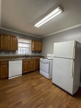 2104-2106 McAllister St in Milan, TN - Foto de edificio - Building Photo