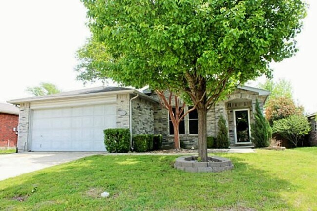 property at 3107 Westview Dr