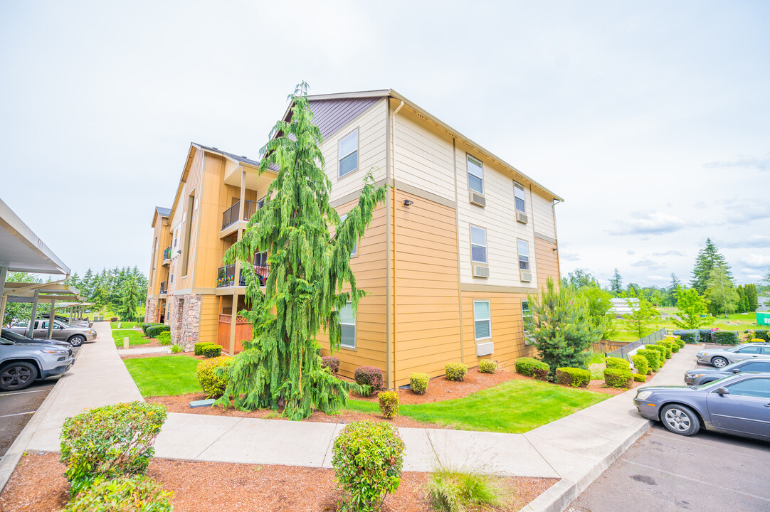 Aspen Grove Apartments in Salem, OR - Foto de edificio