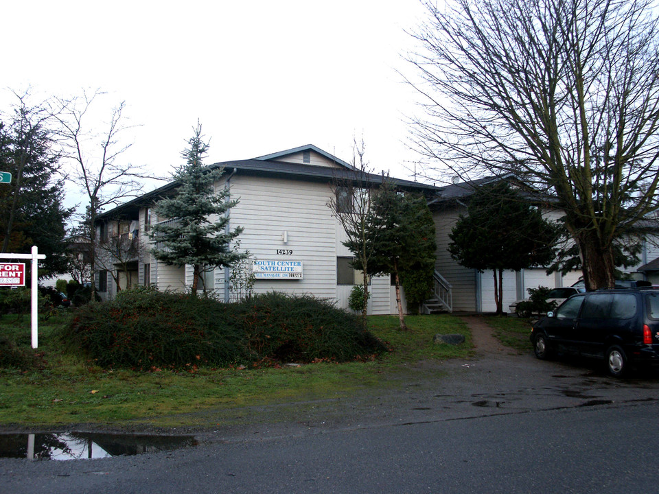 South Center Satelite Ii Apartments in Tukwila, WA - Building Photo