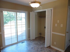 1218 Olive Branch Rd in Clarksville, TN - Building Photo - Building Photo