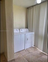 6795 SW 132nd Ave in Miami, FL - Building Photo - Building Photo