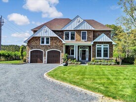 17 Adam Ln in Westhampton Beach, NY - Building Photo