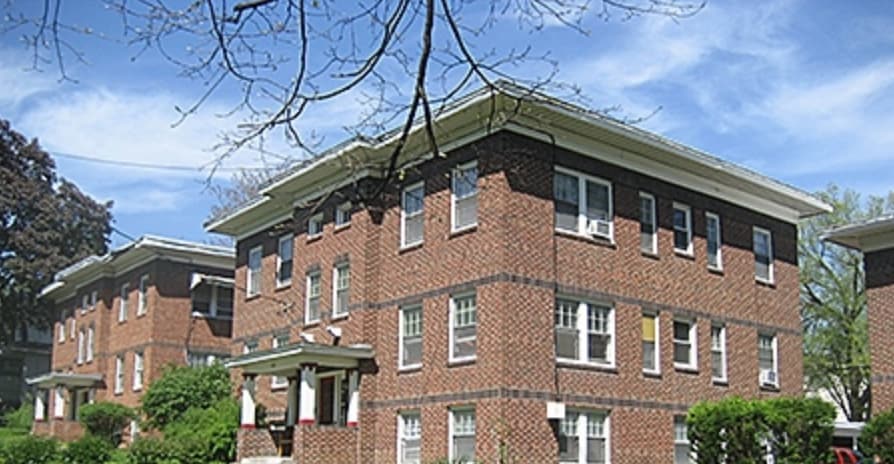 643-651 31st St in Des Moines, IA - Foto de edificio