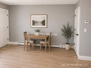 8 Twin Oak Dr in Glenburn, ME - Building Photo - Building Photo
