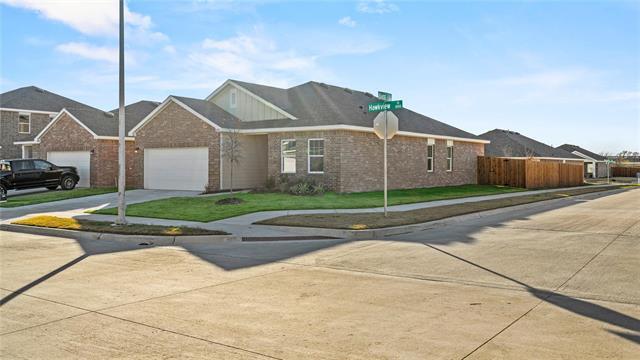 8325 Hawkview Dr in Fort Worth, TX - Building Photo - Building Photo