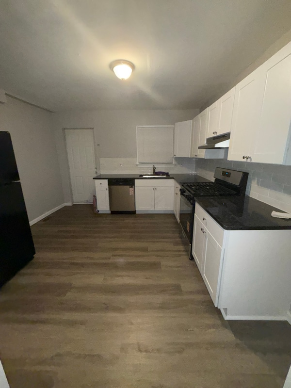 1111 Louis St in Camden, NJ - Building Photo - Building Photo