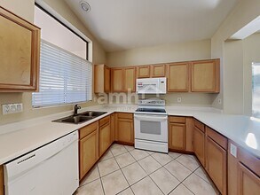 13364 W Gelding Dr in Surprise, AZ - Building Photo - Building Photo