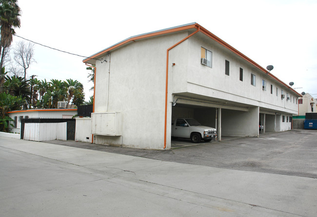 La Perle Apartments in North Hollywood, CA - Building Photo - Building Photo