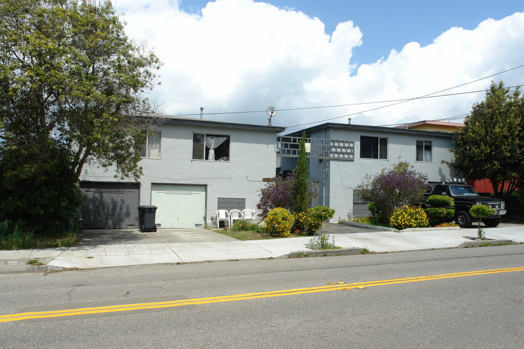 1329 Rose St in Berkeley, CA - Foto de edificio