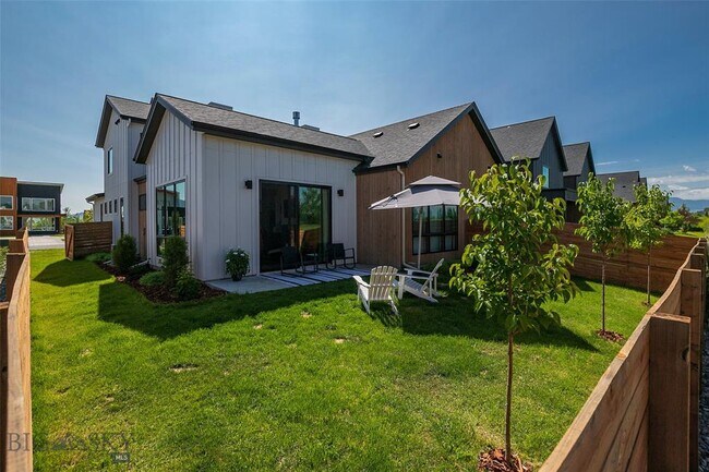 1415 Windrow Dr in Bozeman, MT - Building Photo - Building Photo