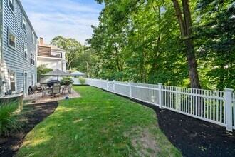 83 Forbes Hill Rd in Quincy, MA - Building Photo - Building Photo