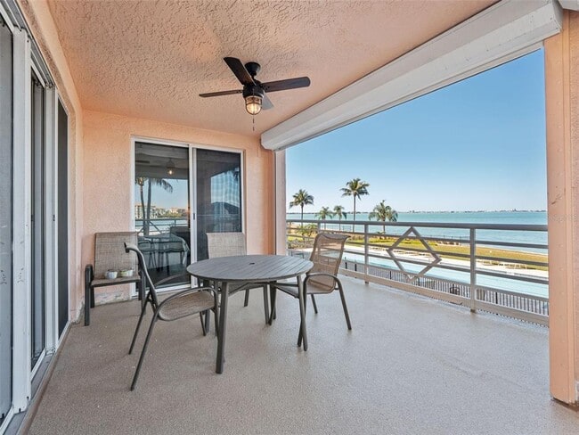 4953 Bacopa Ln S in St. Petersburg, FL - Building Photo - Building Photo