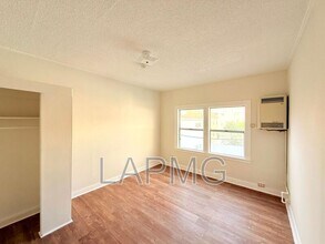 1614 N Kenmore Ave in Los Angeles, CA - Building Photo - Building Photo