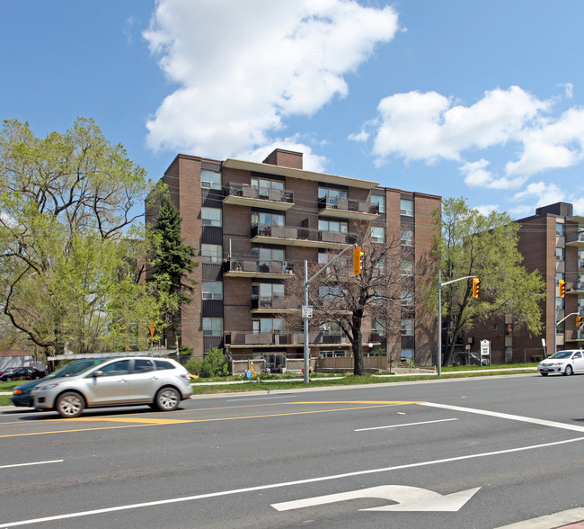 Belmar Apartments in Toronto, ON - Building Photo - Building Photo