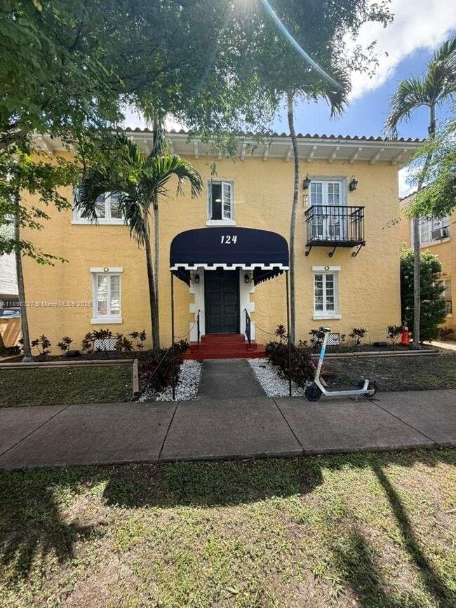 property at 124 Mendoza Ave