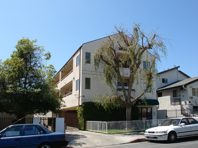 617 N Harvard Blvd in Los Angeles, CA - Building Photo - Building Photo