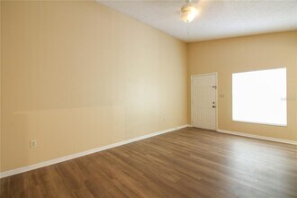 754 Zella Ln in Lakeland, FL - Building Photo - Building Photo