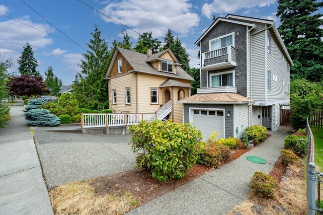 property at 8532 Ashworth Ave N