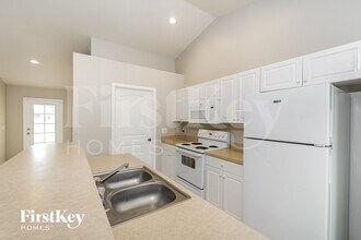 2112 NE 14th Ave in Cape Coral, FL - Building Photo - Building Photo