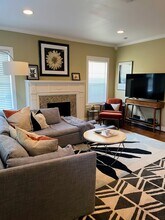 2106 Colquitt St, Unit Entire Property in Houston, TX - Building Photo - Building Photo