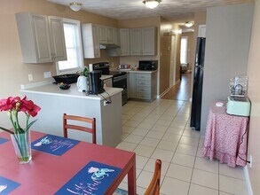 31 Tapley Ave in Revere, MA - Building Photo - Building Photo