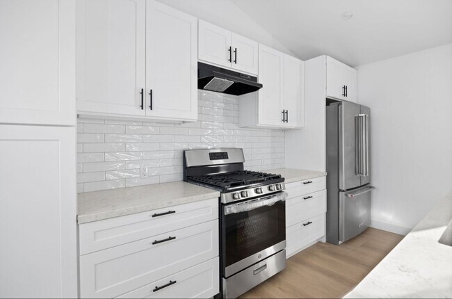 107 Avenida Pala in San Clemente, CA - Building Photo - Building Photo