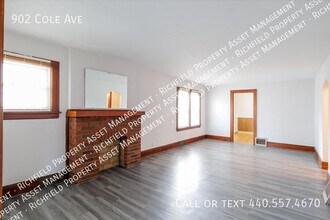 902 Cole Ave in Akron, OH - Building Photo - Building Photo