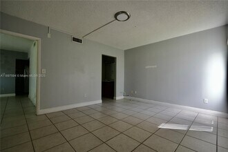 13240 SW 88th Ln in Miami, FL - Building Photo - Building Photo