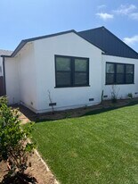1743 S Tremont St in Oceanside, CA - Building Photo