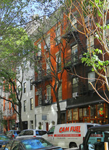 294 Elizabeth St in New York, NY - Building Photo - Primary Photo