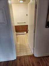 15 W Marshall St, Unit 102 in Rice Lake, WI - Foto de edificio - Building Photo
