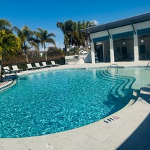 1829 Pleasant Maple Ct in Bradenton, FL - Foto de edificio - Building Photo