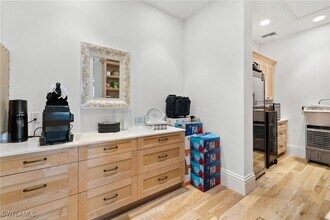 40 32nd Ave S in Naples, FL - Building Photo - Building Photo