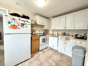 373 K St in Boston, MA - Building Photo - Building Photo