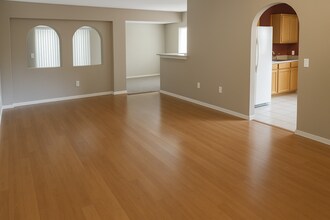 2062 Corner Meadow Cir in Orlando, FL - Building Photo - Building Photo