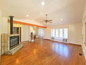 9212 E Wellesley Ave in Spokane, WA - Building Photo - Building Photo